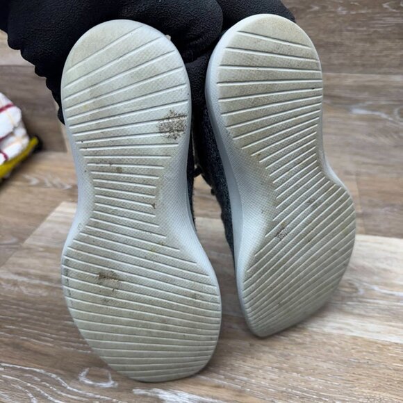 Allbirds Natural Grey Wool Runners Sneakers Women's Size 8 - Picture 4 of 7